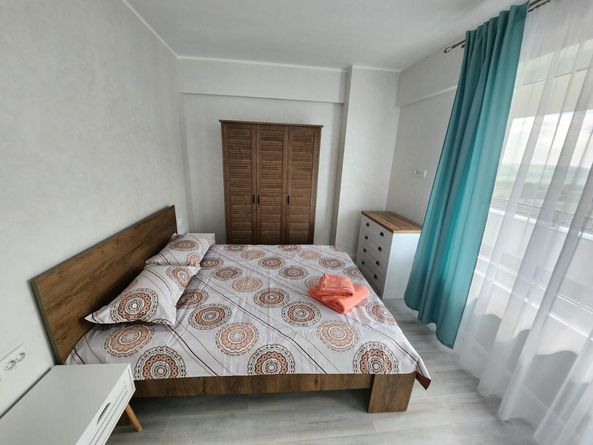 Sunrise New Copou Apartments Iasi Luaran gambar