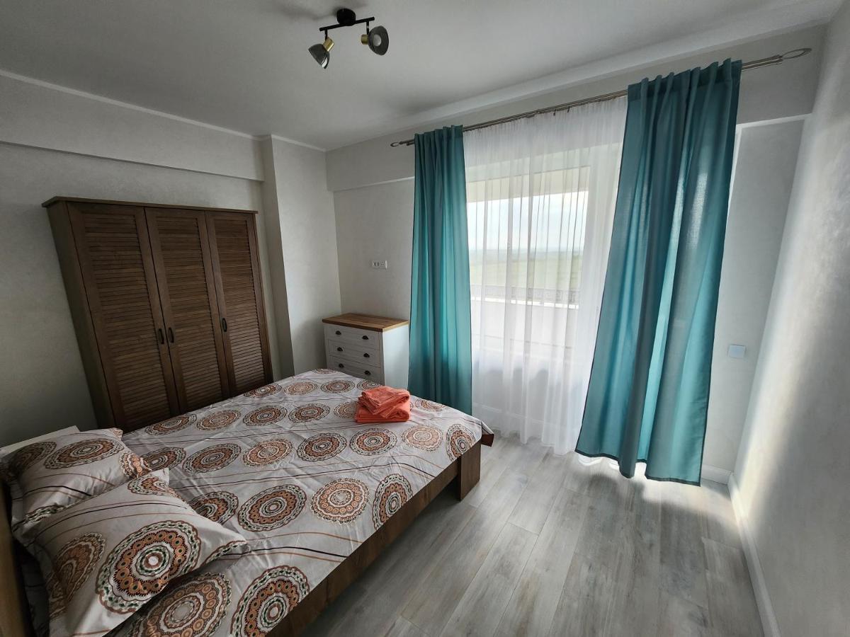 Sunrise New Copou Apartments Iasi Luaran gambar