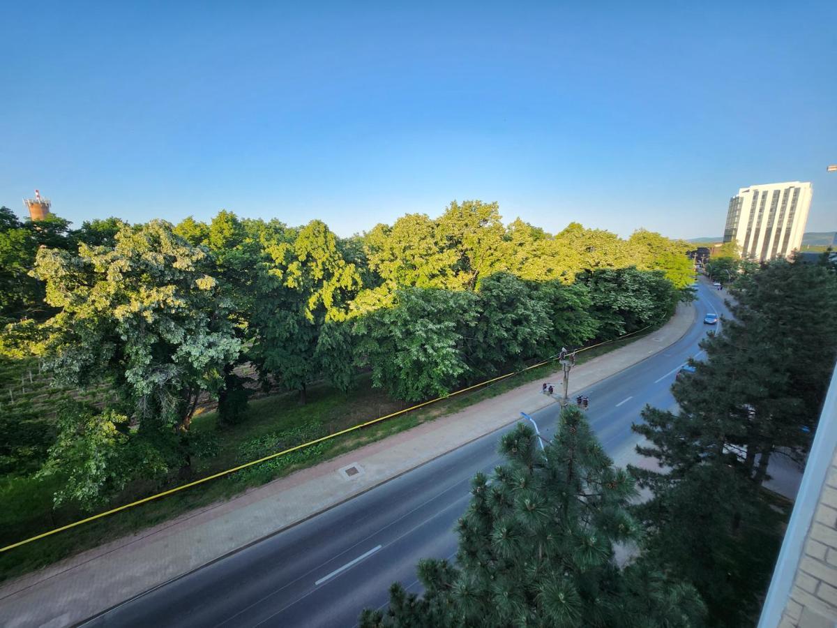 Sunrise New Copou Apartments Iasi Luaran gambar